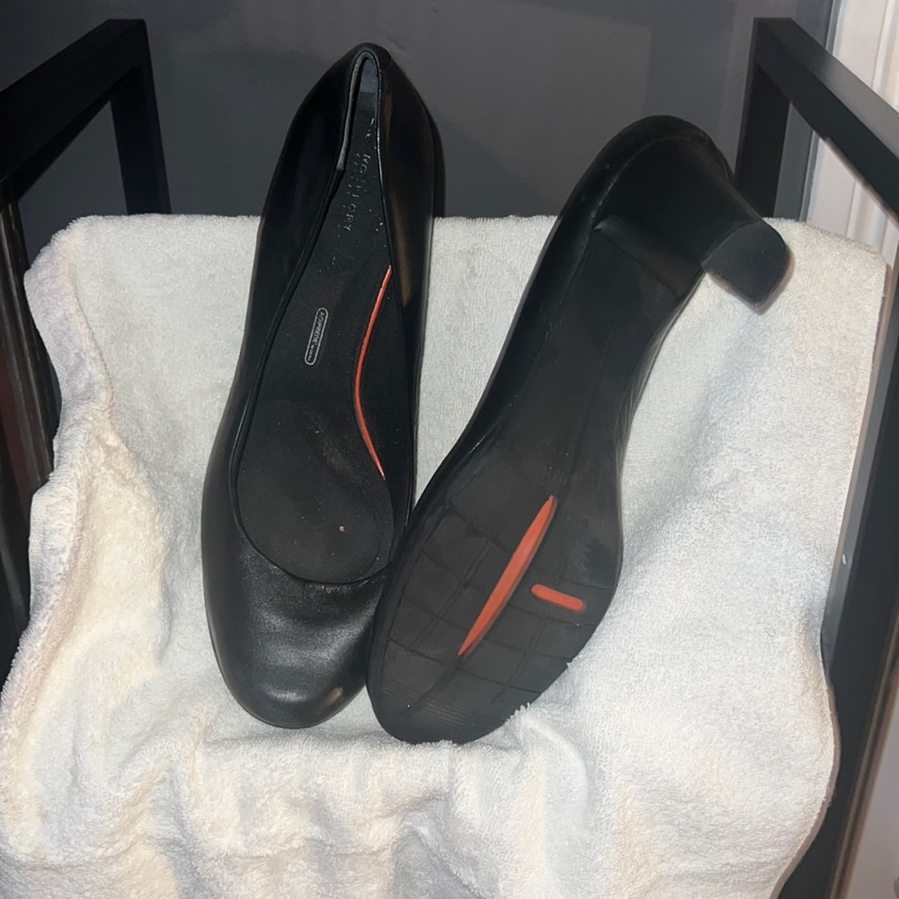 Comfortable pumps